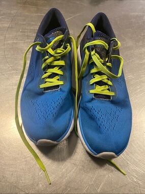 Hoka One One Cavu running shoes Ombré Blue size 9